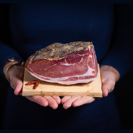 Piece of boneless cured pork leg - 700g/ 1.5kg
 Weight-700 gr