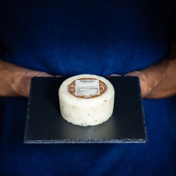 Truffle pecorino cheese "Tuberino" - 400 g