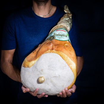 Whole Italian organic dry-cured ham – aged at least 24 months – approx. 9kg, bone-in