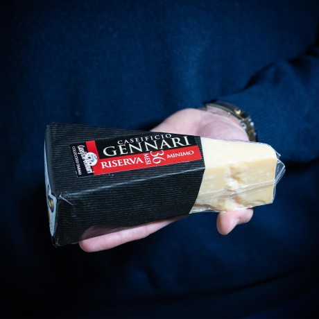 Parmigiano Reggiano PDO - aged 36 months - 500g Caseificio Gennari - 1