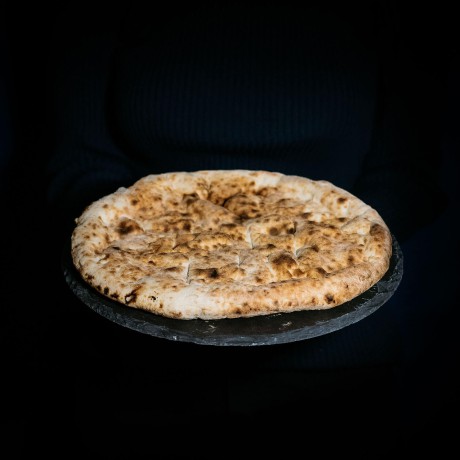 Traditionelle neapolitanische Pizza – Ein Pizzaboden - 230 g
