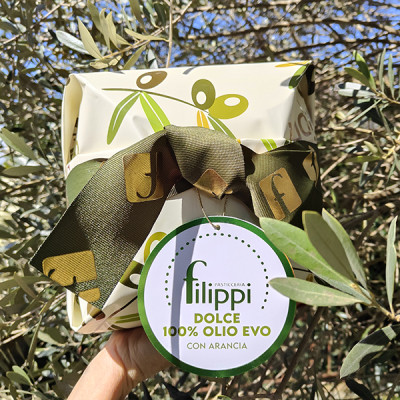 Handmade "Colomba" Cake with Extra Virgin Olive Oil and Candied Orange - 750gr Pasticceria Filippi - 1