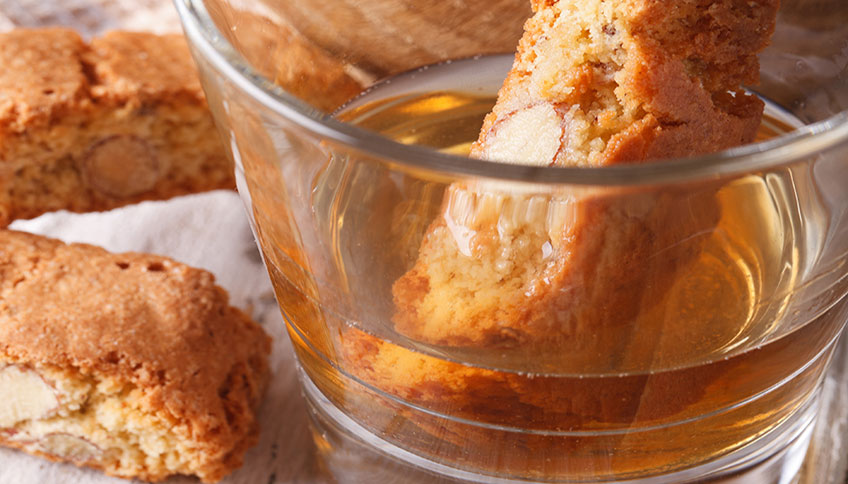 Cantucci toscani con vin santo