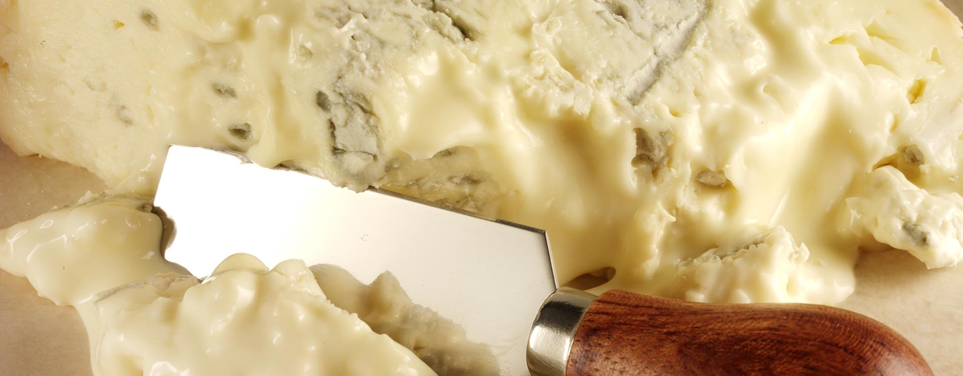 I formaggi italiani a pasta cruda