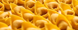 Tortellini from Artusi to “Venus’ treasure chest”